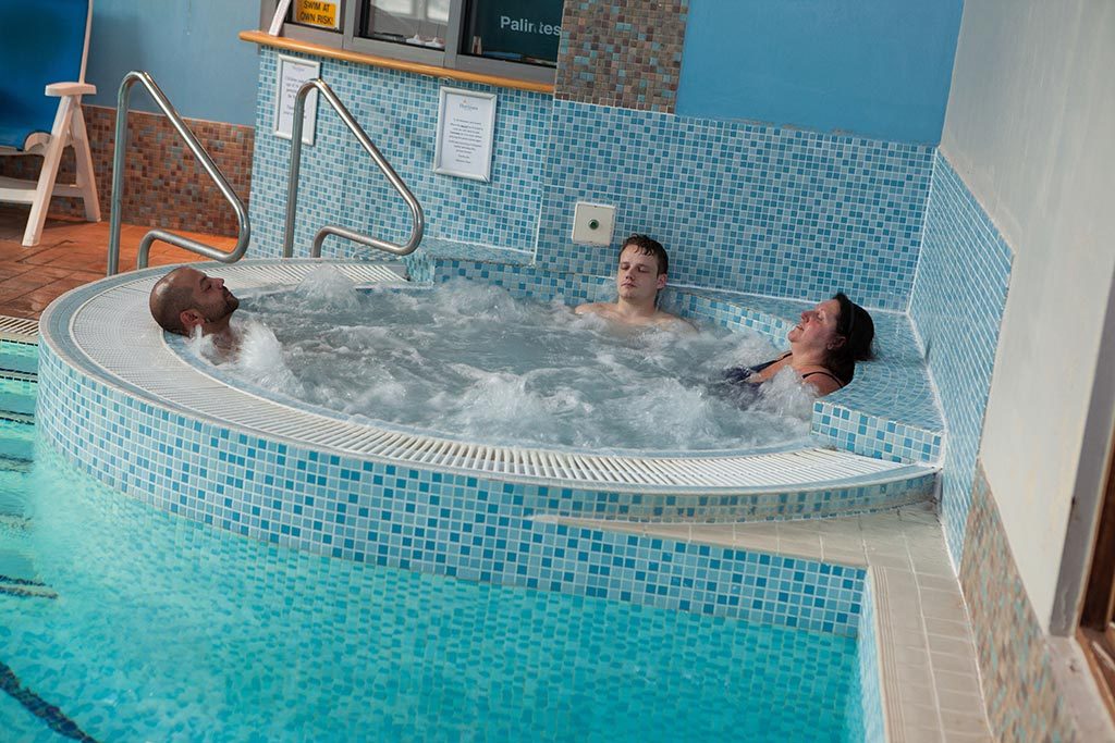 jacuzzi at Apollo Hotel Spa basingstoke